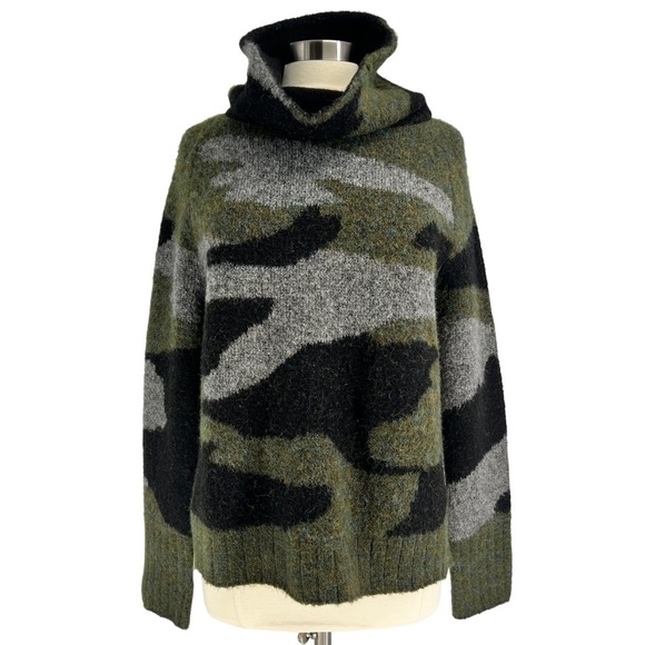 RD STYLE Ezra Camo Turtleneck Sweater - Picture 3 of 8